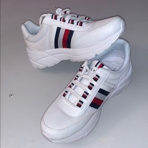 Tommy Hilfiger Sneakers (NWOB)